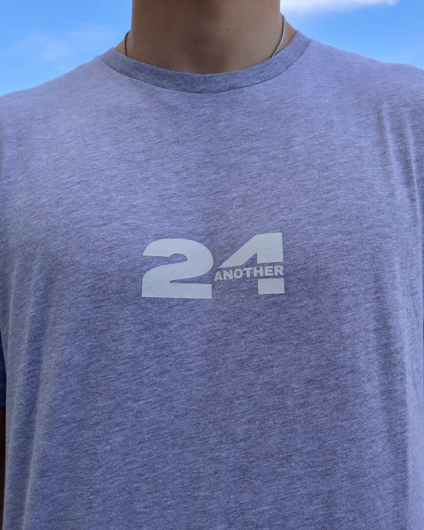 Scoop Bottom ‘24’ Tee